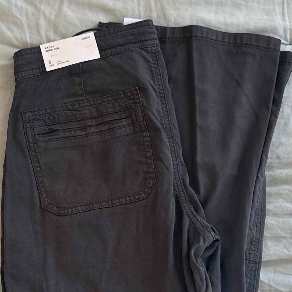 American Eagle Baggy Wide Leg Cargos